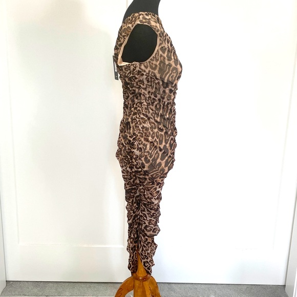 NWT - LEOPARD PRINT ONE-SHOULDER MIDI DRESS - Picture 6 of 8